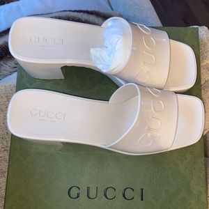Gucci sandals never worn!!